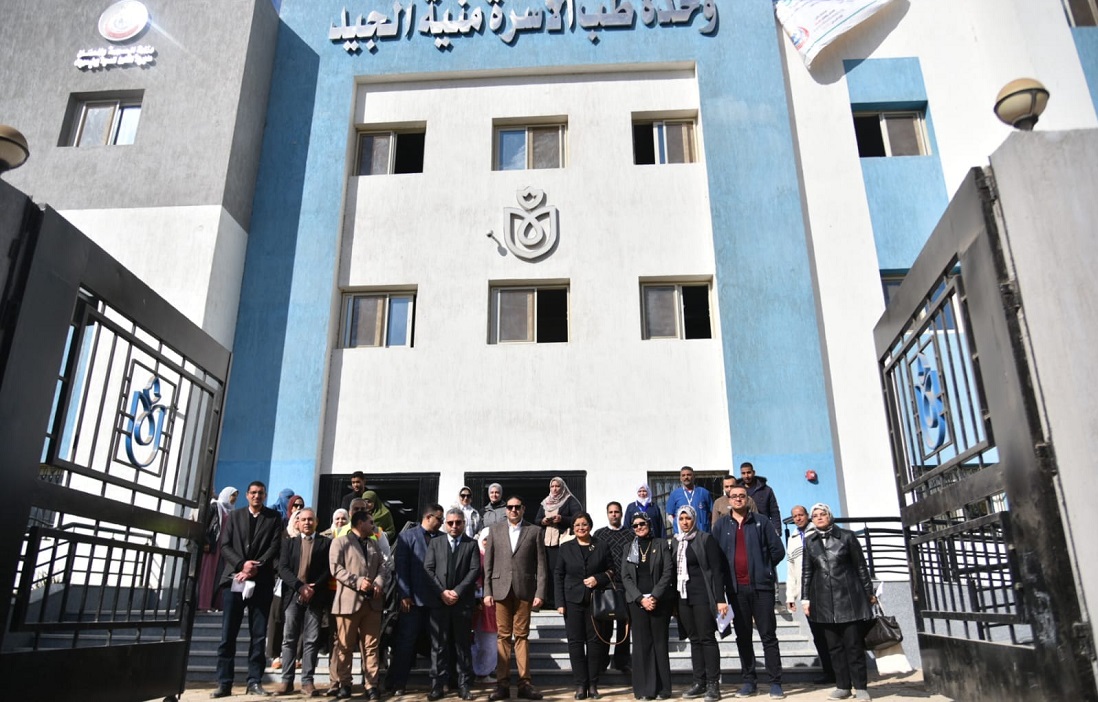 نائب وزير الصحة تتفقد وحدتي منية الجيد ونزلة حنا 